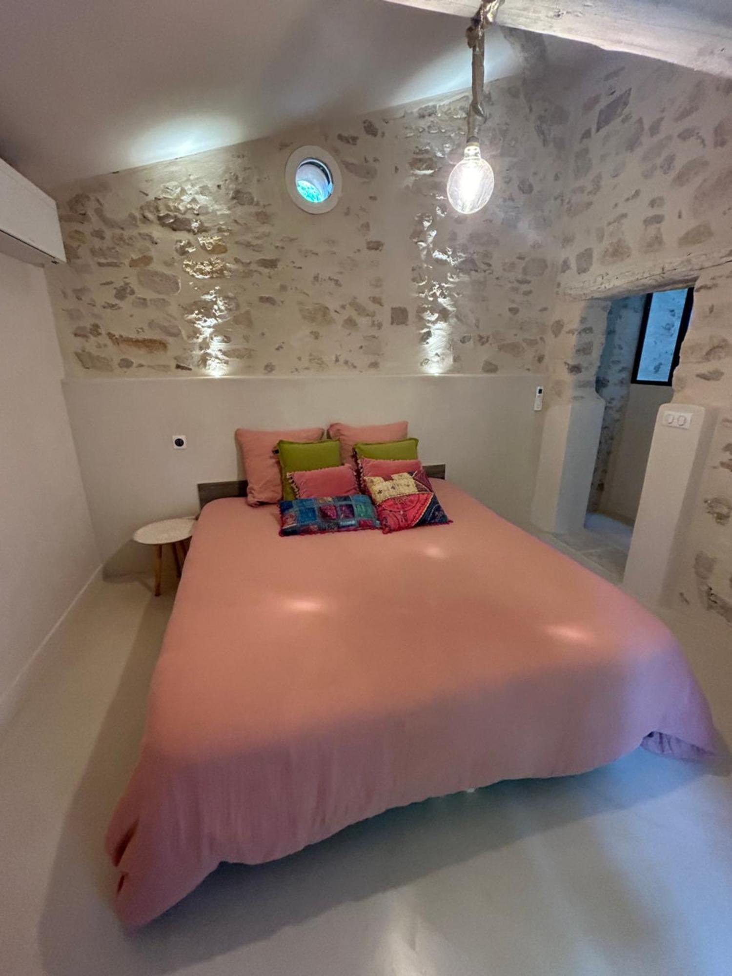 Maison D'Hotes La Datcha Manosque Esterno foto